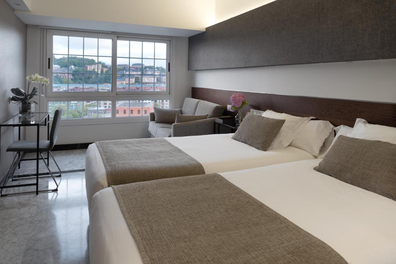 Hotel Avenida San Sebastian Bagian luar foto
