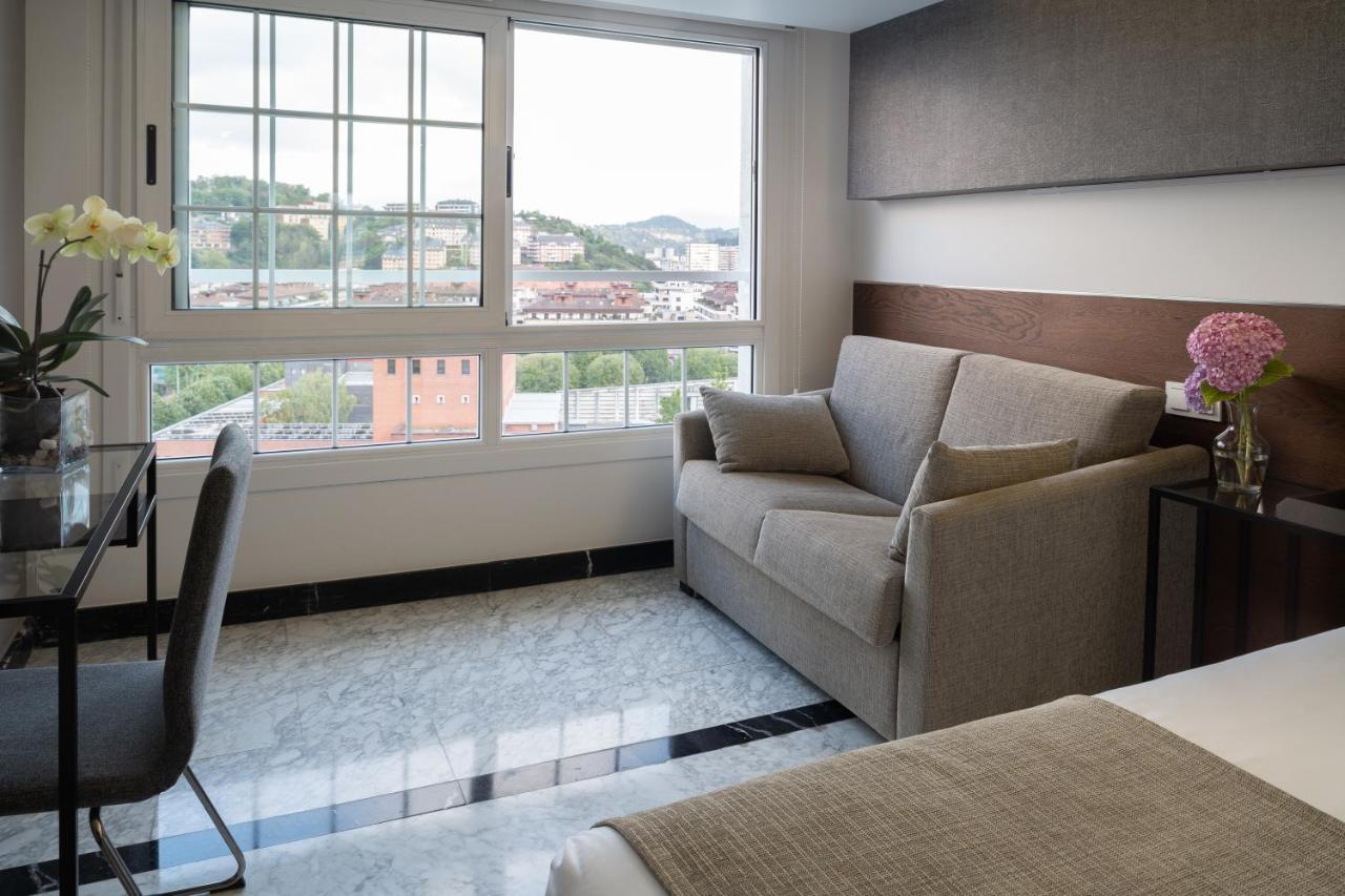 Hotel Avenida San Sebastian Bagian luar foto